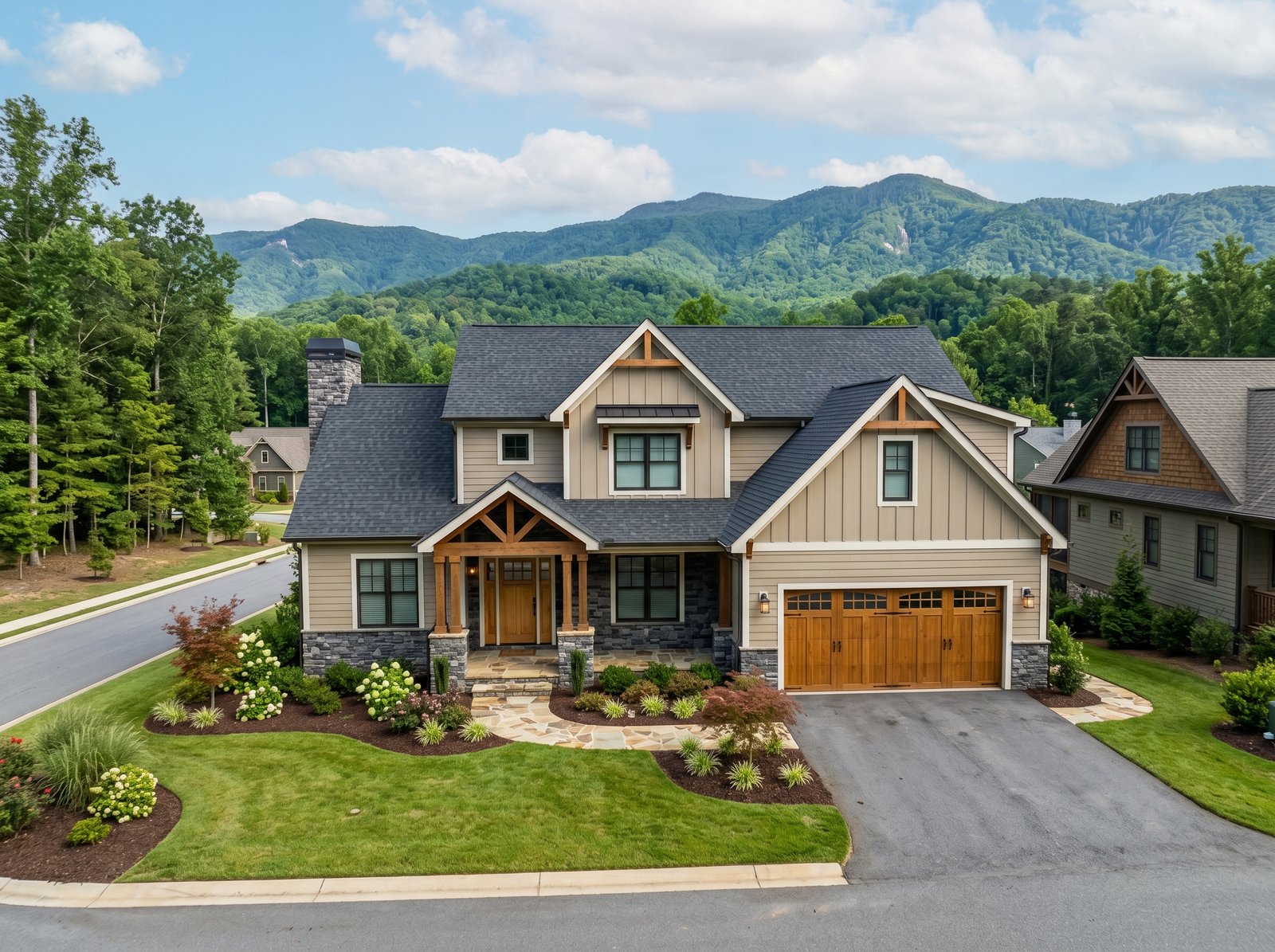 New craftsman-style construction home with stone exterior in North Georgia mountain community